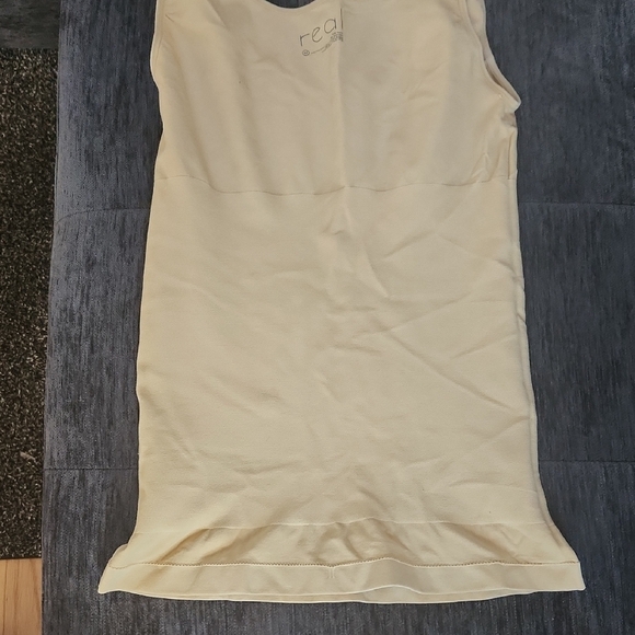 Real Shapewear Tank Top Medium Beige Tan - Picture 12 of 17
